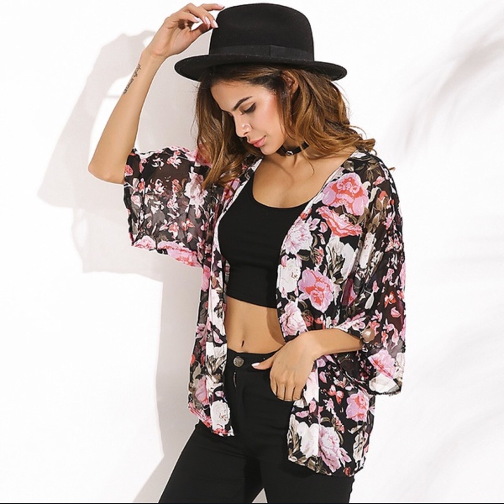 🌟HP🌟Vintage Floral Shawl Kimono - Picture 4 of 8